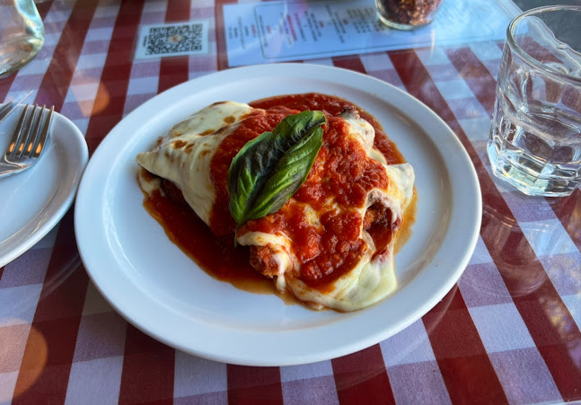 Opinii despre Sugo în Toronto - Hospitality and gastronomy