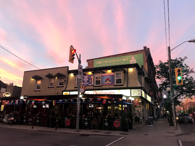 Cafe Diplomatico Restaurant & Pizzeria