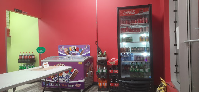 Popular Pizza (Cityscape)