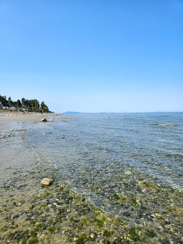 3109 Island Hwy W, Qualicum Beach, BC V9K 2N7