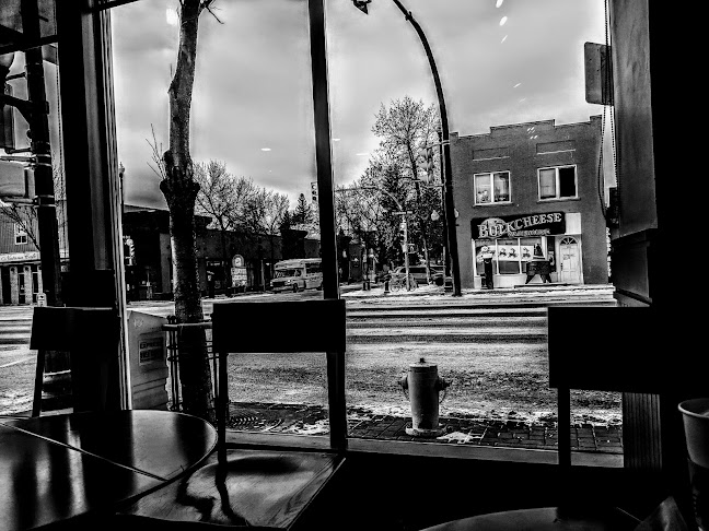 Starbucks - Saskatoon