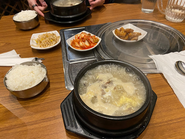 1485 Merivale Rd, Nepean, ON K2E 5P3