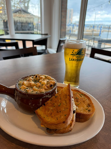 Harbour House Waterfront Eatery - Windsor