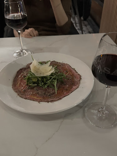 Opinii despre Casa Domenico în Kingston - Hospitality and gastronomy