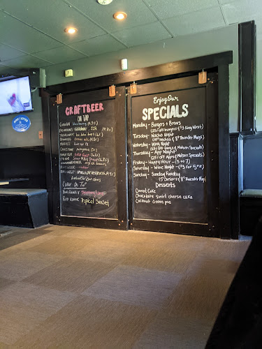 Opinii despre Cannon's Cross Pub în Fredericton - Hospitality and gastronomy