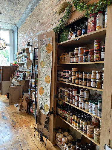 51 King St, Delta, ON K0E 1G0