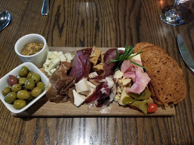 Comentarii opinii despre Restaurant Ninety One