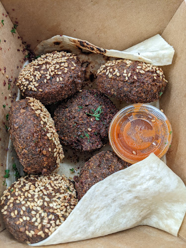 325 Pembina Hwy, Winnipeg, MB R3L 2E3