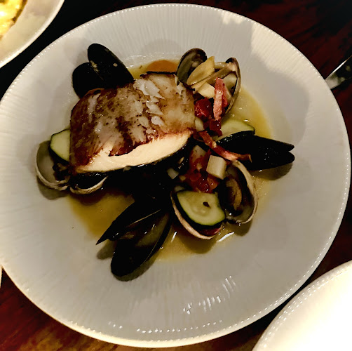 Carlino Restaurant - Hospitality and gastronomy