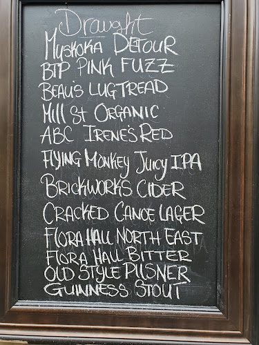 885 Bank St, Ottawa, ON K1S 3W4