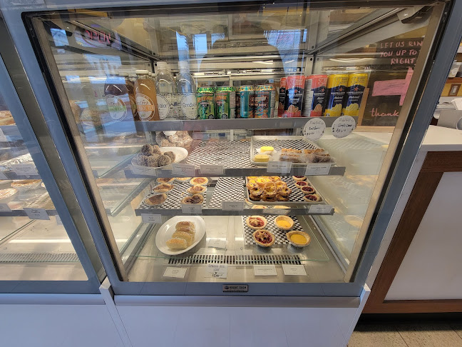 Bubby Rose's Downtown - Victoria