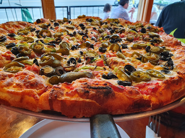 Comentarii opinii despre Pizza Pi Kamloops