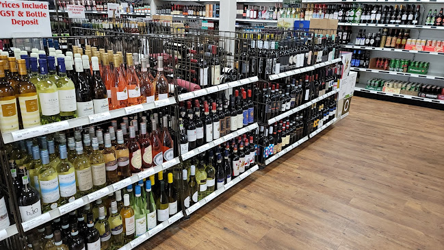 Opinii despre Millbourne Liquor Ltd în Edmonton - Hospitality and gastronomy