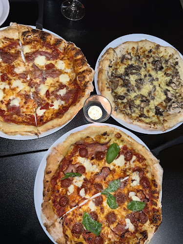 Vespa Wine Bar - Ottawa