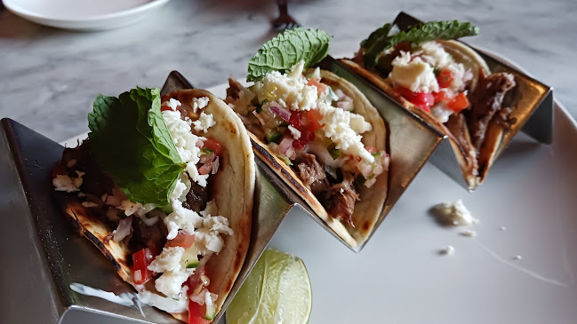 Proof Kitchen + Lounge - Hospitality and gastronomy