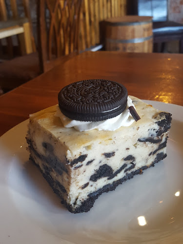 10361 Whyte Ave NW, Edmonton, AB T6E 1Z9