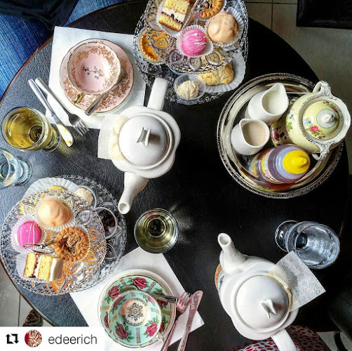 43 Queen St E, Brampton, ON L6W 3P1