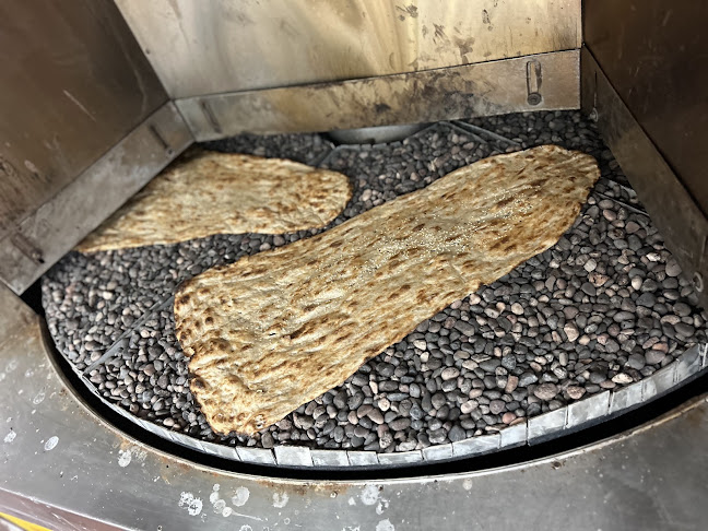 1827 Capilano Rd, North Vancouver, BC V7P 3B5