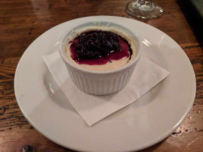 Comentarii opinii despre Borealis Grille & Bar (Kitchener)