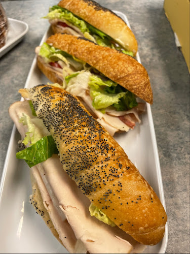 Crazy Lady's Cafeteria + Country style catering - Hospitality and gastronomy