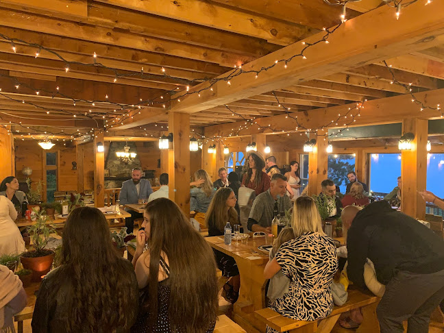 FOOD CABBIE BISTRO FOOD TRUCK (LIVE ON-SITE CATERING)