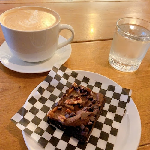 Comentarii opinii despre Republica Coffee Roasters Cloverdale