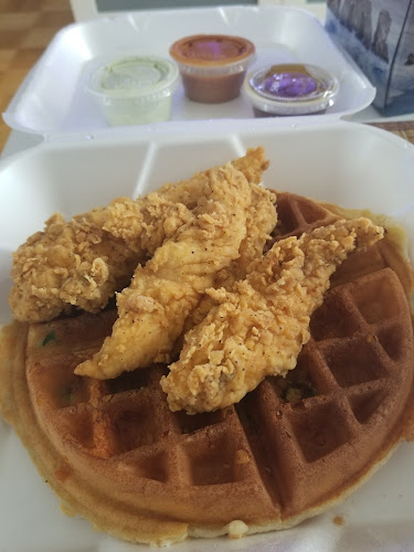 Comentarii opinii despre Broast Chicken and Waffles