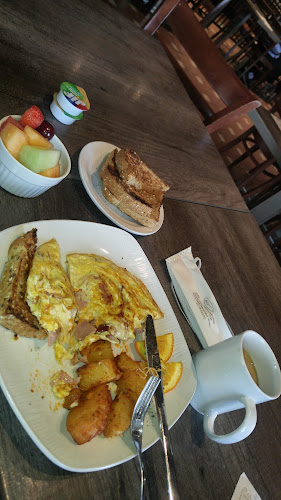 755 Wonderland Rd N, London, ON N6H 4L1