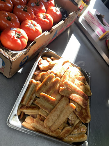 3715 61 Ave SE, Calgary, AB T2C 1V5