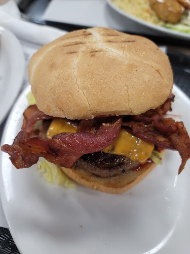 Opinii despre ZET'S Restaurant Airport în Mississauga - Hospitality and gastronomy