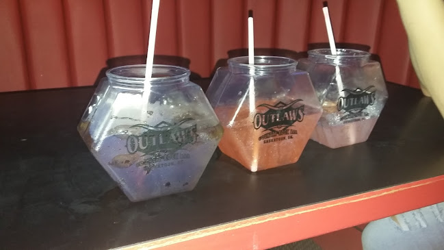 Outlaws Country Rock Bar