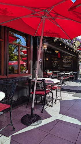 The Red Lion Bar & Grill - Hospitality and gastronomy