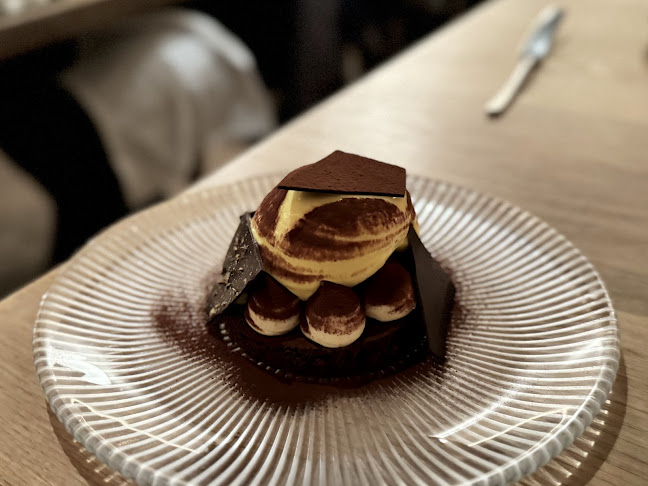 134 Avenue Rd, Toronto, ON M5R 2H6