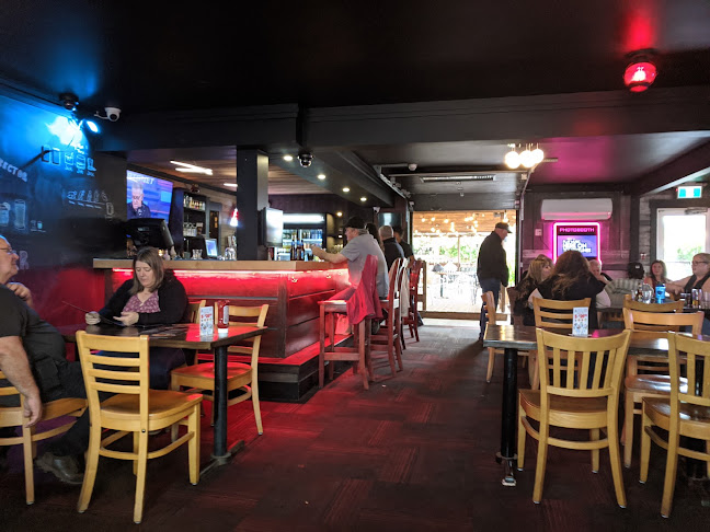 Route 6 Spicy Bar and Grill