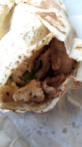 La Pita Halal Shawarma & Grill - Hospitality and gastronomy