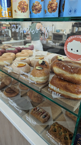 5722 111 St NW, Edmonton, AB T6H 3G1