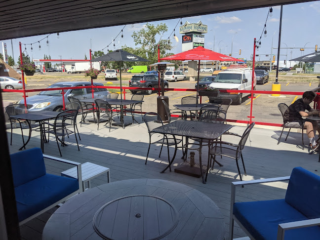 O2's West - Hospitality and gastronomy