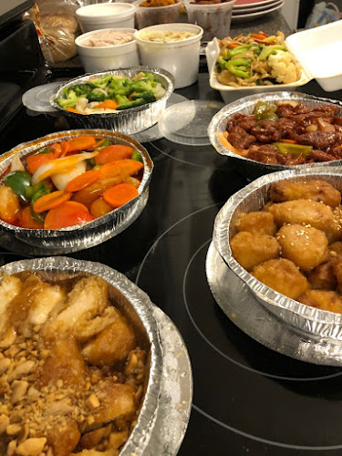 Opinii despre Choy's Chinese Food Catering Services Ltd în Winnipeg - Hospitality and gastronomy