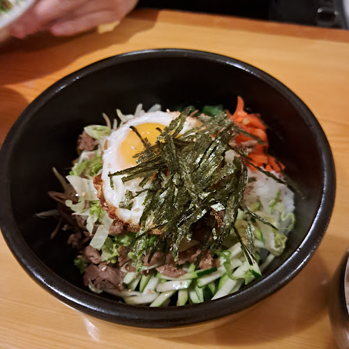 628 Bloor St W, Toronto, ON M6G 1K7