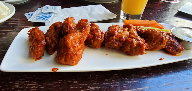 St. James Corner Restaurant & Irish Pub