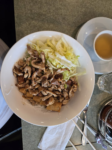 Comentarii opinii despre Thuan Hoa Restaurant