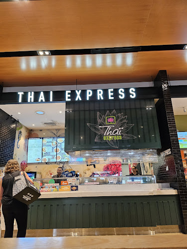 Opinii despre Thai Express Restaurant Saskatoon în Saskatoon - Hospitality and gastronomy