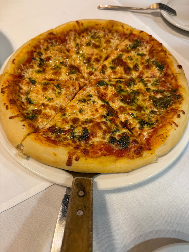 25 John St N, Hamilton, ON L8R 1H1