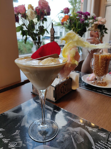 Café du Centre - Calgary