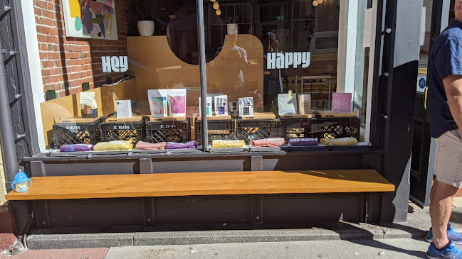 Hey Happy - Victoria