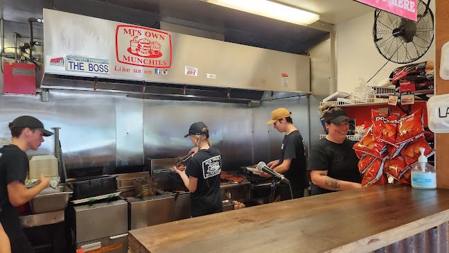 MJ's Own Munchies - St. Catharines