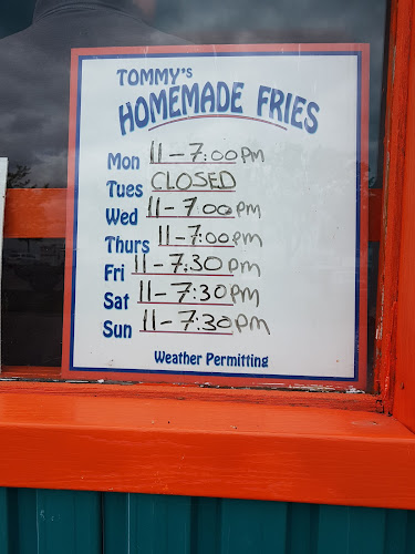Opinii despre Tommy's Homemade Fries în Oshawa - Hospitality and gastronomy