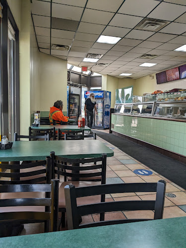 2834 Markham Rd, Scarborough, ON M1V 5G2