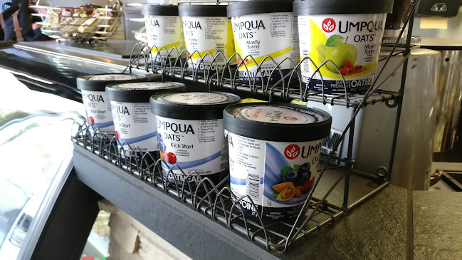 1019 Richter St, Kelowna, BC V1Y 5M3