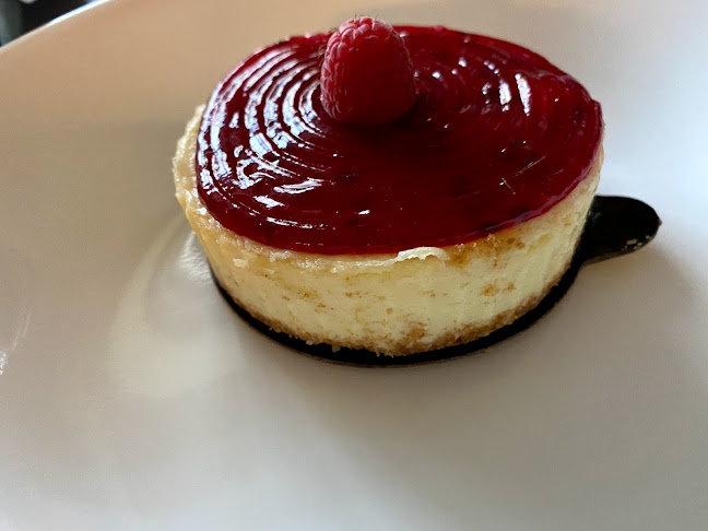 1224 Dundas St W #114, Mississauga, ON L5C 4G7